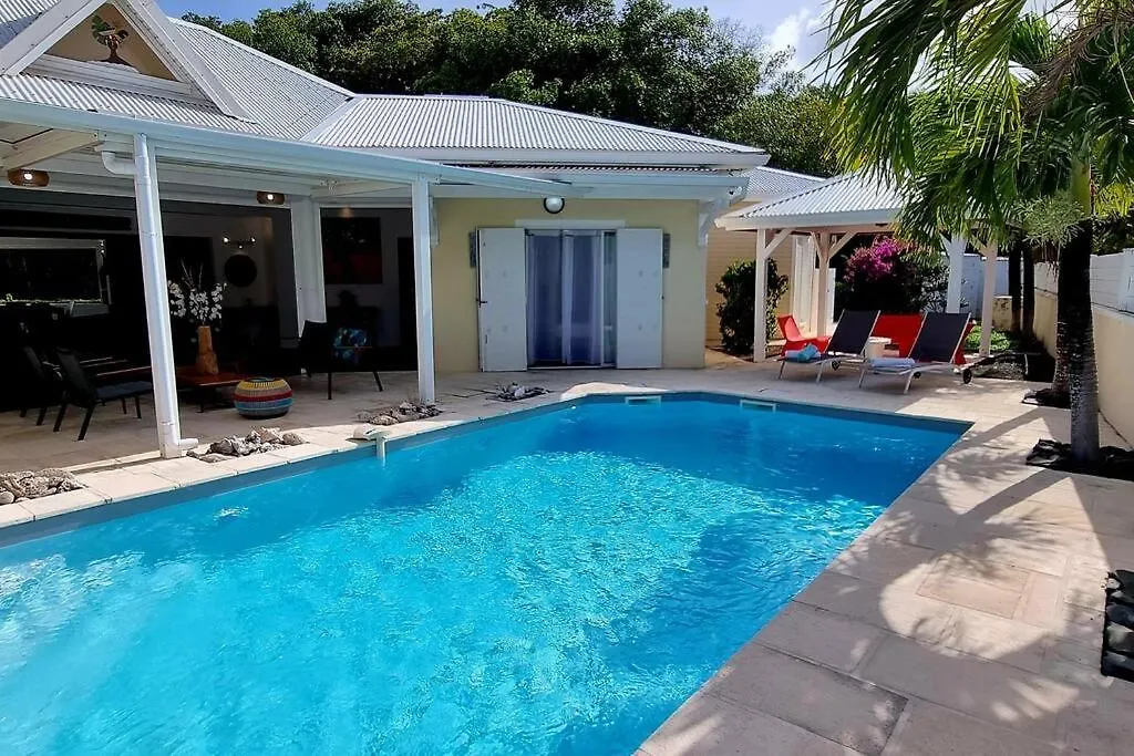 Naia Piscine Acces Lagon Et Plage Saint-Francois